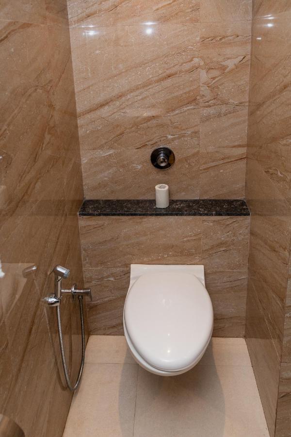 Pinnacle Grand Hotel Ahmedabad Ngoại thất bức ảnh