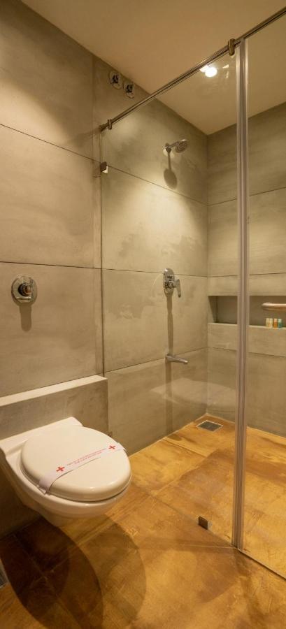 Pinnacle Grand Hotel Ahmedabad Ngoại thất bức ảnh